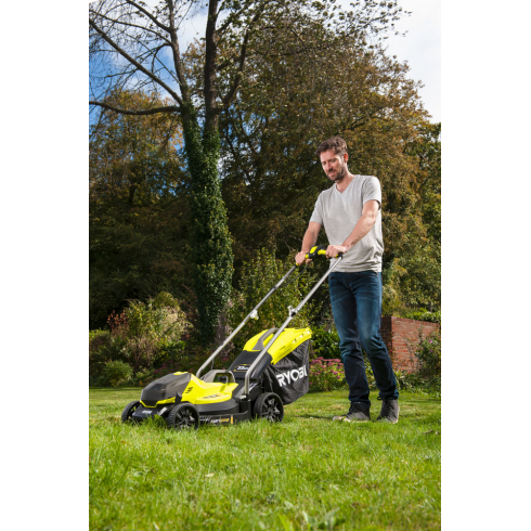 Газонокосилка аккумуляторная Ryobi RLM18X33B40 ONE+
