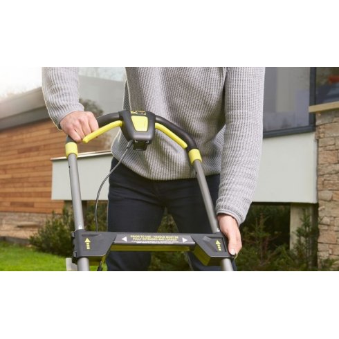 Газонокосилка аккумуляторная Ryobi RY18LMX40A-150 (с 1-им АКБ)