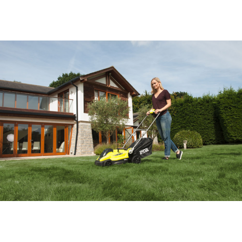 Газонокосилка электрическая Ryobi RLM3615