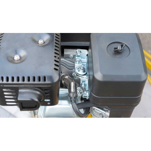 Затирочная машина Impakt PT60L с двигателем Loncin