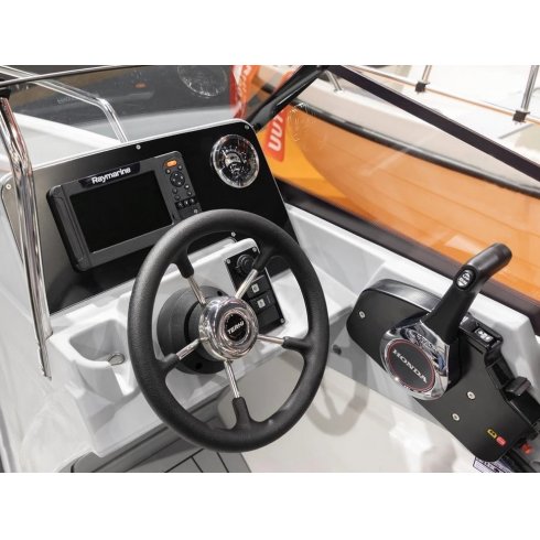 Лодка пластиковая Terhi 480 Sport