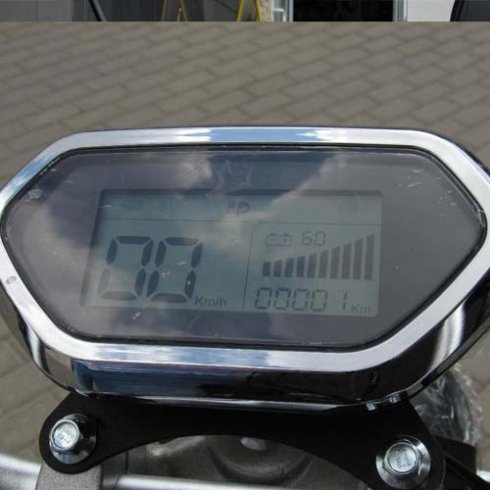 Электросамокат Yakama АР-Н008-3 (белый)