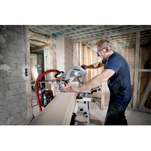 Торцовочная пила Metabo KGS 254 M Set (690828000)