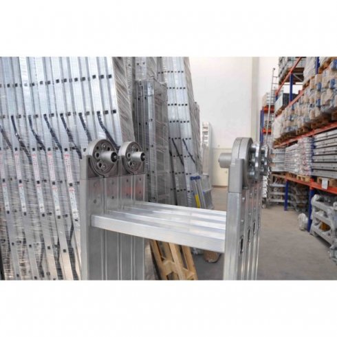 Лестница-стремянка шарнирная Cagsan Hercules HR020