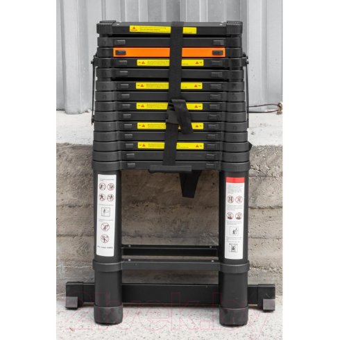 Стремянка телескопическая RockForce RF-UP440-2