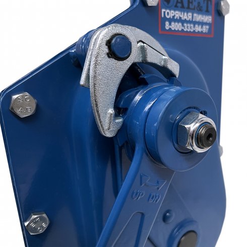 Домкрат реечный AE&T T20710