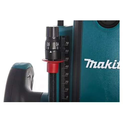 Фрезер вертикальный Makita RP2302FC02