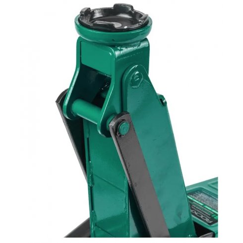 Домкрат подкатной RockForce RF-T830011L