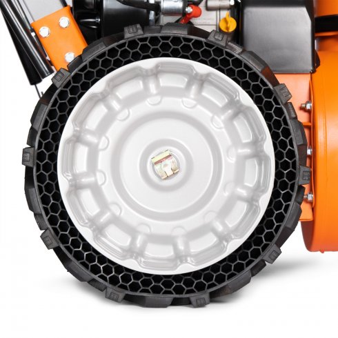 Снегоуборщик бензиновый Daewoo DAST 1080 EFI