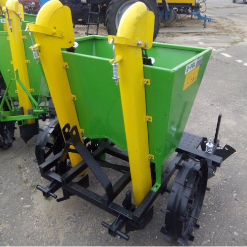 Картофелесажалка D-Pol СКН-180/2