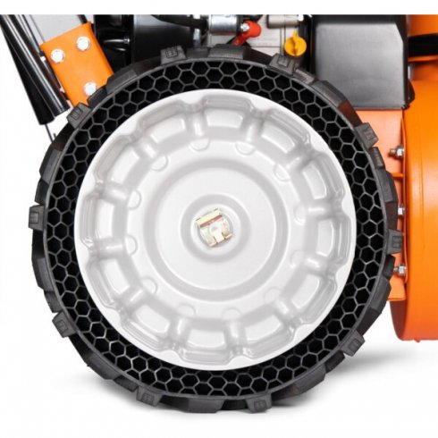 Снегоуборщик бензиновый Daewoo DAST 9070 EFI