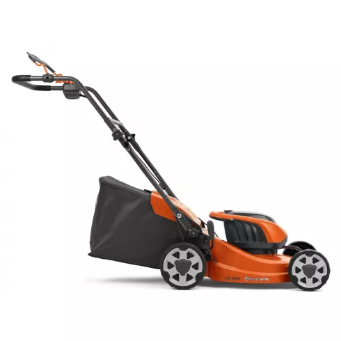 Газонокосилка аккумуляторная Husqvarna LC 137i