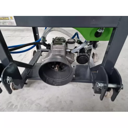 Опрыскиватель Catmann 300 л, штанга 8 м (тройная форсунка)