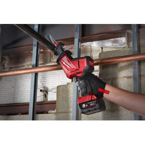Аккумуляторная сабельная пила Milwaukee M18FHZ-0 FUEL