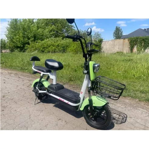 Электроскутер AVM.Plus Delta Lite (зеленый)