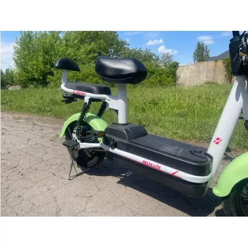 Электроскутер AVM.Plus Delta Lite (черный)