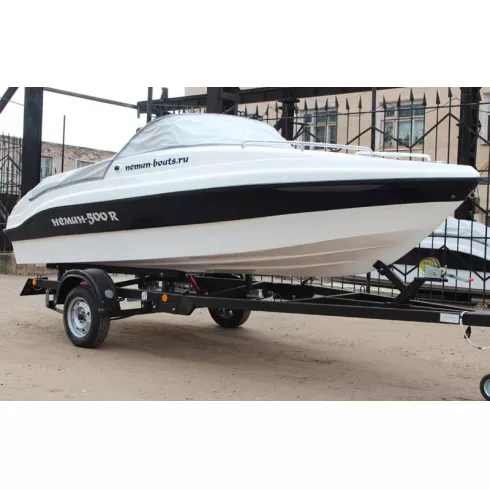 Стеклопластиковый катер Wyatboat Neman 500P