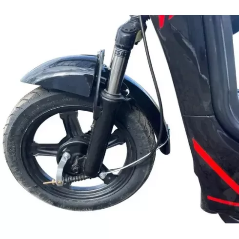 Электроскутер AVM Delta (черный)