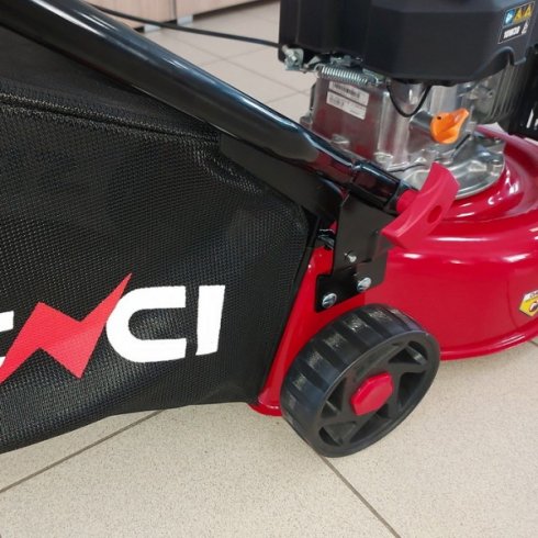 Газонокосилка бензиновая Senci LMA17P02