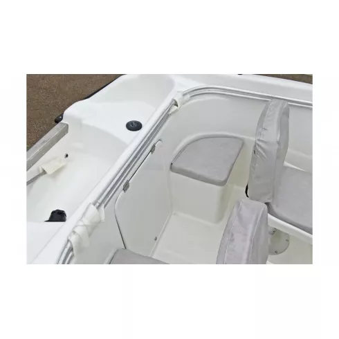 Стеклопластиковый катер Wyatboat-470 П