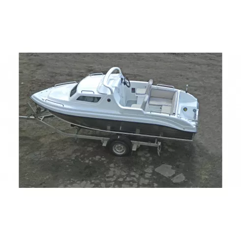 Стеклопластиковый катер Wyatboat Neman-500