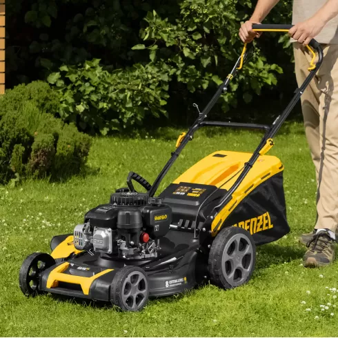 Газонокосилка бензиновая Denzel GLR-460SP-ZS