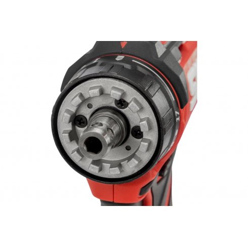 Дрель-шуруповерт аккумуляторная Skil QD6293