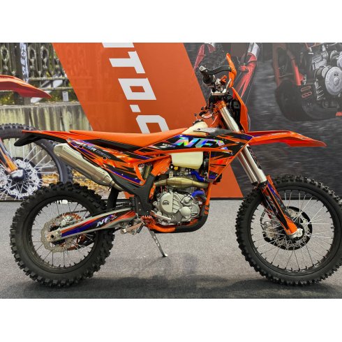 Мотоцикл Nine Fox Outlaw NB300