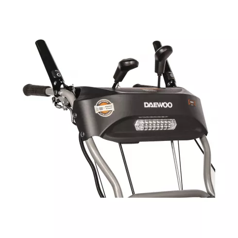 Машина подметальная Daewoo SC 8080