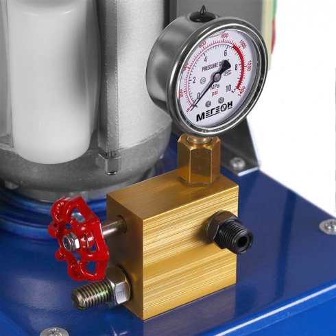 Насос электрический опрессовочный Мегеон 981160