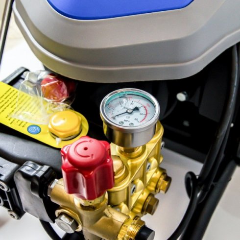 Мойка высокого давления Aprila APW-HZ-220TP