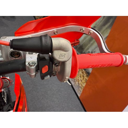 Мотоцикл Nine Fox Prime YBS300