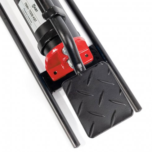 Помпа гидравлическая ножная КВТ ПМН-7008