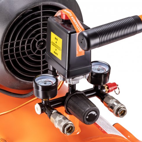 Компрессор масляный коаксиальный FoxWeld AERO 360/50