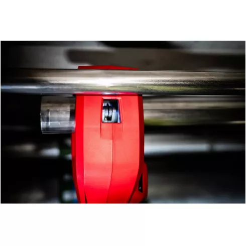 Труборез по нержавеющей стали Milwaukee M12 PCSS54-0