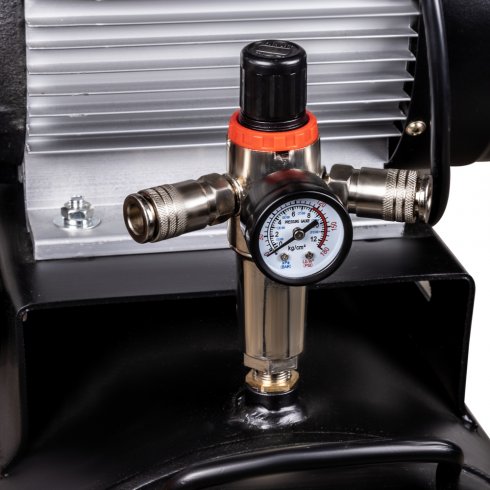 Компрессор масляный ременной FoxWeld AEROMAX 480/100