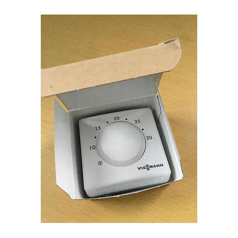 Термостат комнатный Viessmann Vitotrol 100 RT LV, 24 В