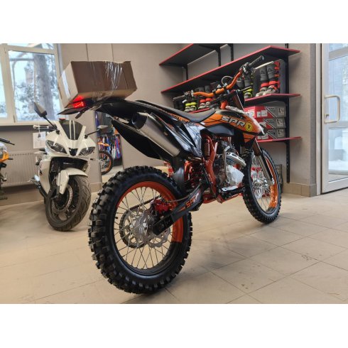 Мотоцикл Sprmotors CROSSROAD-3 MAX NEW (Оранжево-черный)