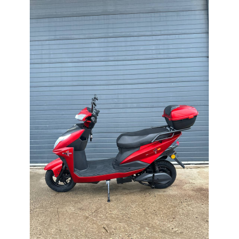 Электроскутер Volt Storm ZS (красный)