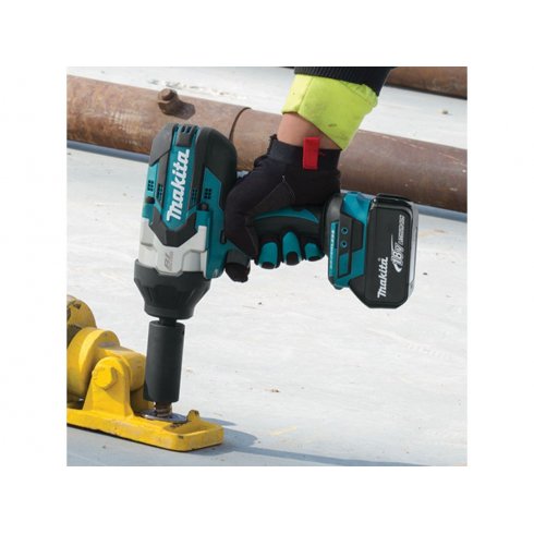 Аккумуляторная дрель-шуруповерт Makita DTW1004Z