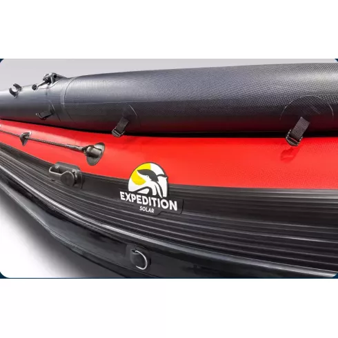 Лодка надувная моторная Solar-480 Rosich Jet Tunnel с фальшбортом красный