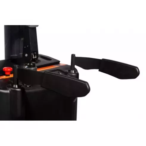 Штабелер электрический самоходный с платформой SIBLINE CL1556W