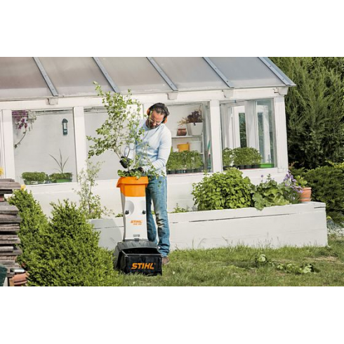 Садовый измельчитель Stihl GHE 105