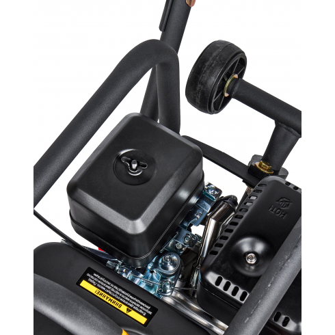 Виброплита бензиновая Elitech VTP 120T