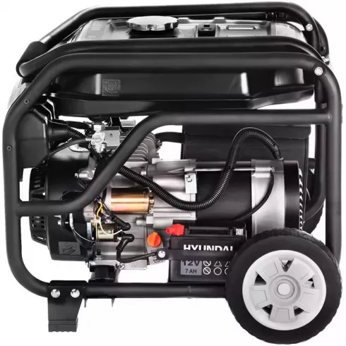 Генератор бензиновый Hyundai HHY 3050FE