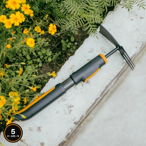Тяпка двойная Fiskars OneClick (1080695)