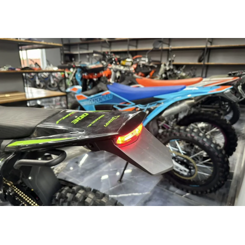 Мотоцикл Motoland 300 PWR FZ300 4V (YB300H)