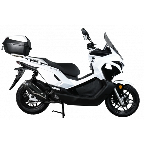 Максискутер SPRMOTORS TRAVEL MAX 180 EFI (белый)
