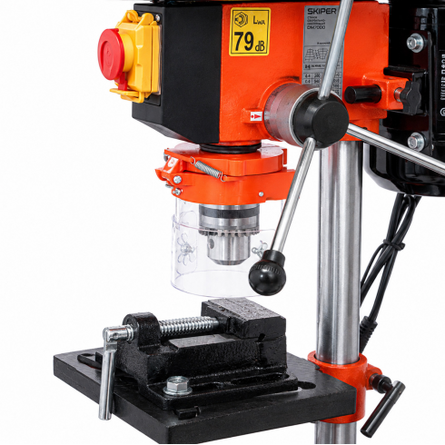 Станок вертикально-сверлильный Skiper DM7000