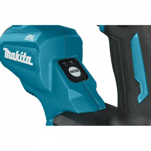 Вибратор для бетона Makita VR003GZ